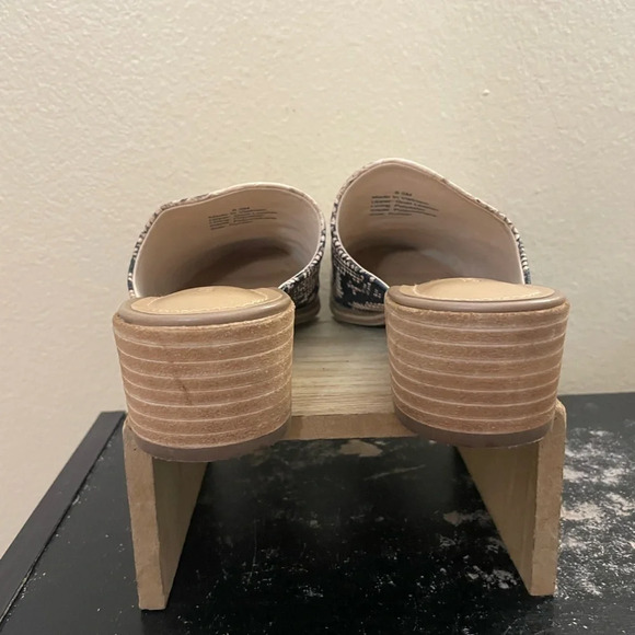 Gibson Latimer Goat Leather Snake Print Slip-On Mules Block Heel Office Chic 6.5 - Picture 6 of 9